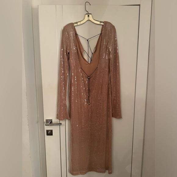 ALMA LONG SLEEVE EMBELLISHED SEQUIN MAXI DRESS - BEIGE GOLDEN - Picture 2 of 2